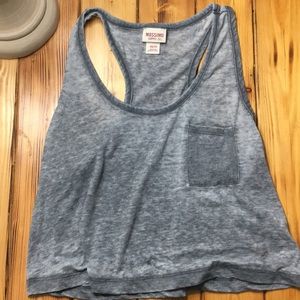 Mossi mother gray crop top
